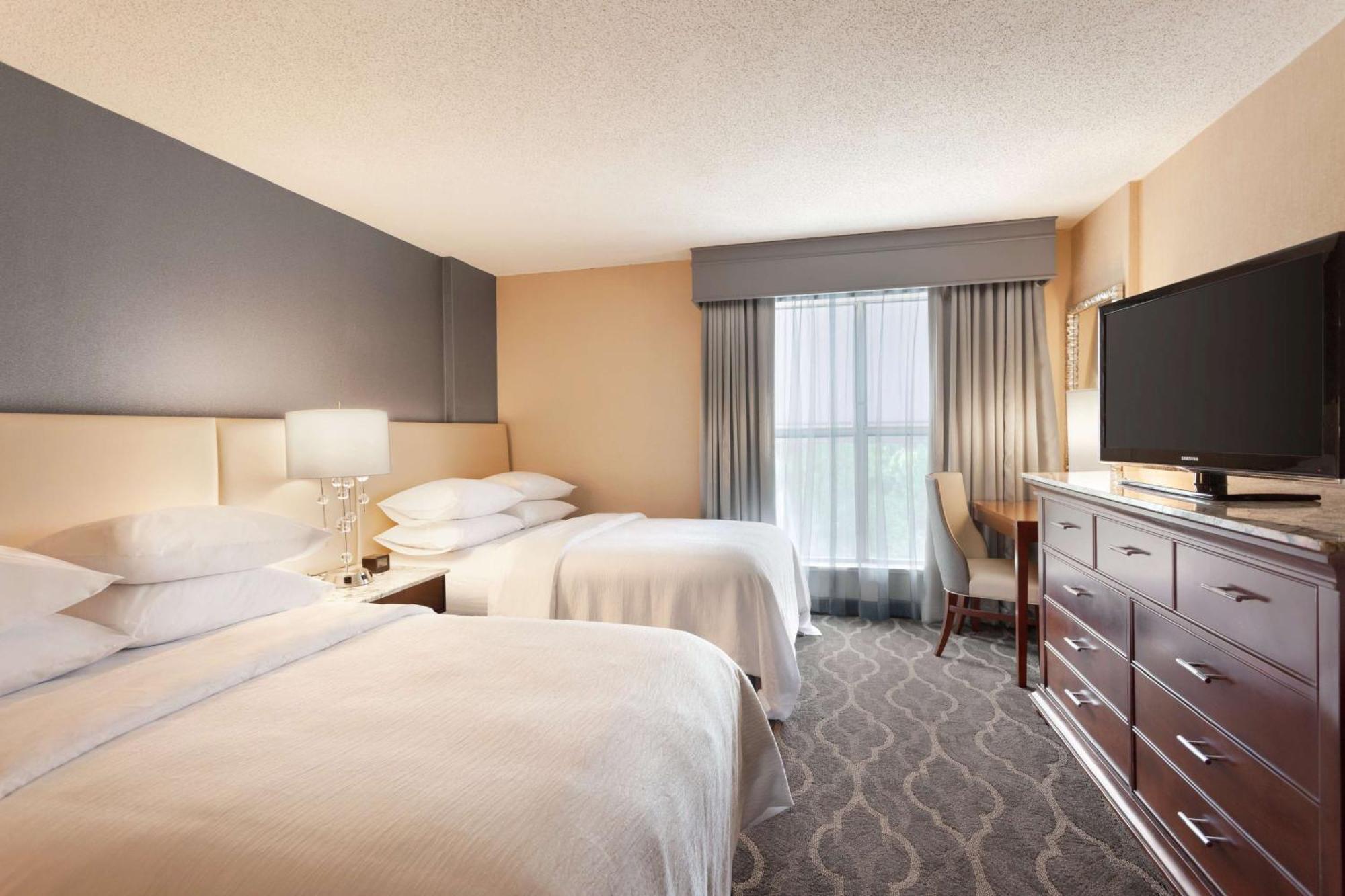 Suite with Two Double Beds - Non-Smoking,1552171612:JPEG